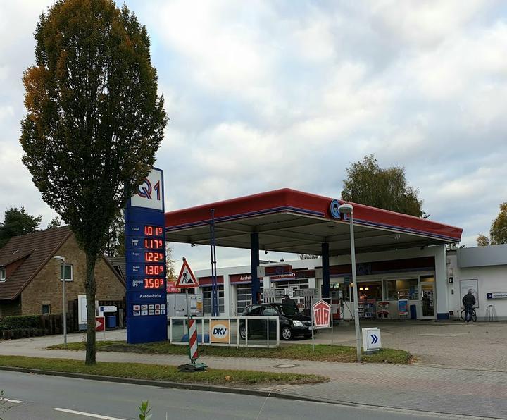 Q1 Tankstelle