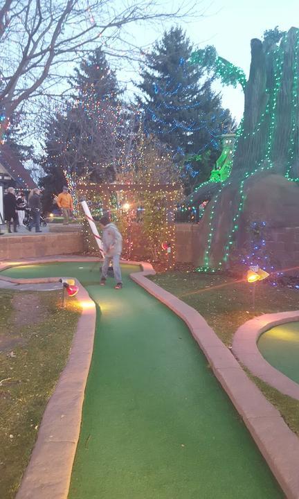 Adventure-Golf & Bistro