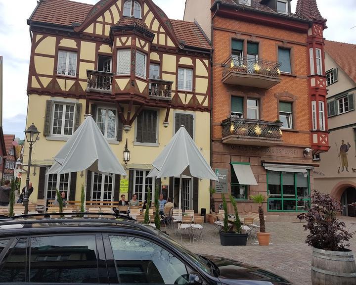 Le Bistro