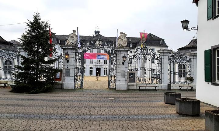 Schloß-Schenke